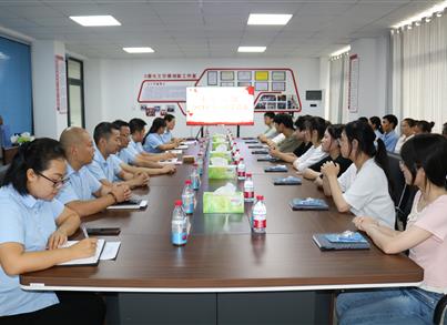 重庆金沙8888js公司乐成举行“金秋助学启航，，，，，共筑未来梦想”助学活动